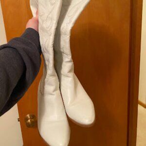 White Cow Girl Boots